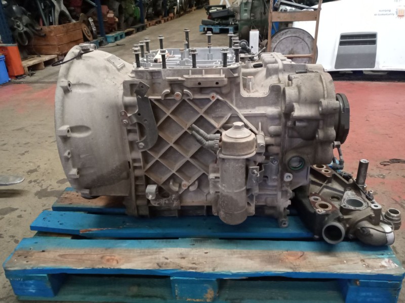 Recambio de caja cambios para renault magnum ab 2005 12.8 diesel referencia OEM IAM at2612d 1100115266 3190588