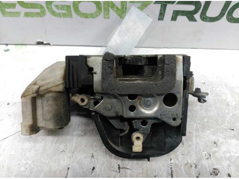 Recambio de cerradura puerta delantera izquierda para fiat punto berlina (188) 1.2 cat referencia OEM IAM   