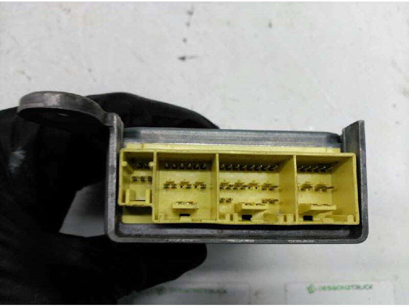 Recambio de centralita airbag para nissan almera (n16/e) acenta referencia OEM IAM 9616582380 BOSCH 28556 5M301