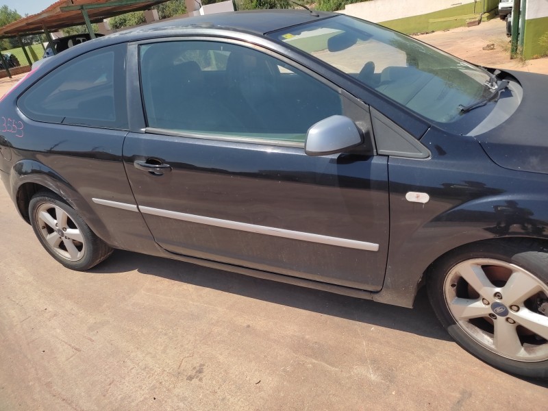 ford focus berlina (cap) del año 2005