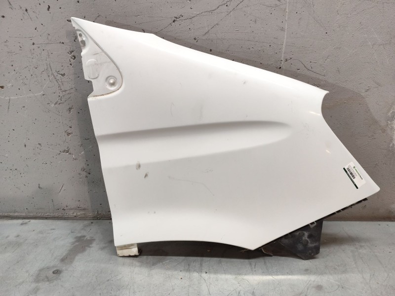 Recambio de aleta delantera derecha para iveco daily iv caja/chasis 70c17, 70c17 /p referencia OEM IAM   