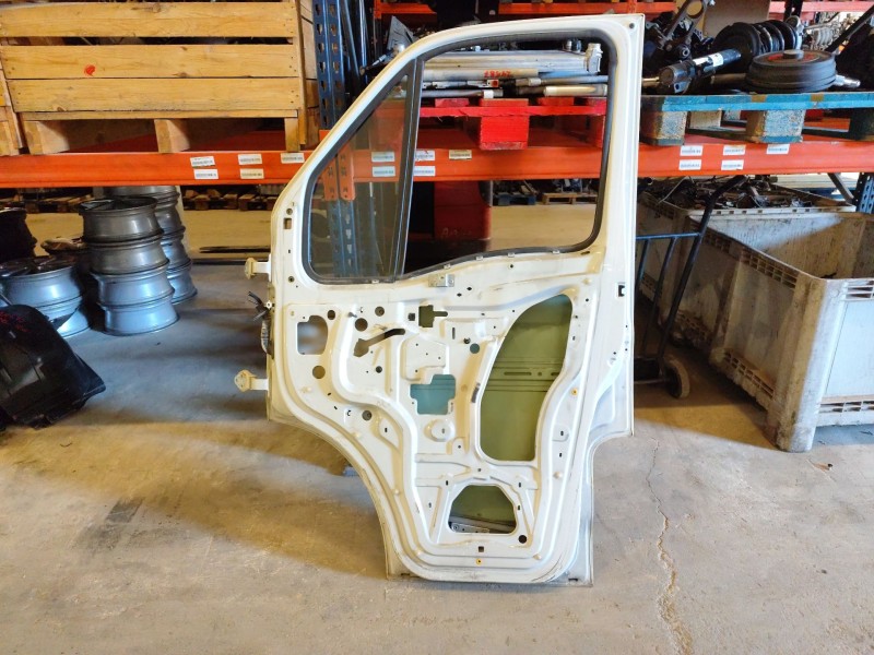 Recambio de puerta delantera derecha para iveco daily iv caja/chasis 70c17, 70c17 /p referencia OEM IAM   