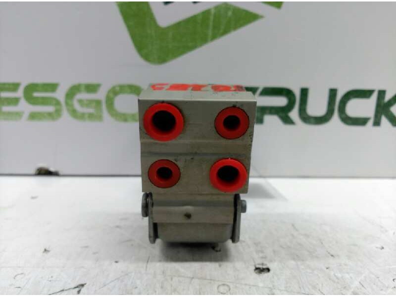 Recambio de repartidor de freno para skoda fabia (6y2/6y3) classic referencia OEM IAM 600612151 BOSCH 