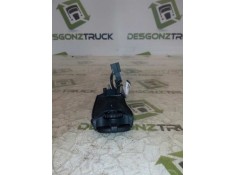Recambio de mando radio para renault magnum ab 2005 cabina adel.tractor semirr. gv  4x2 4xx.18 gran espacio referencia OEM IAM   2