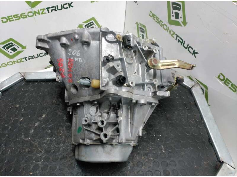 Recambio de caja cambios para peugeot 206 berlina xr referencia OEM IAM 20DM18  