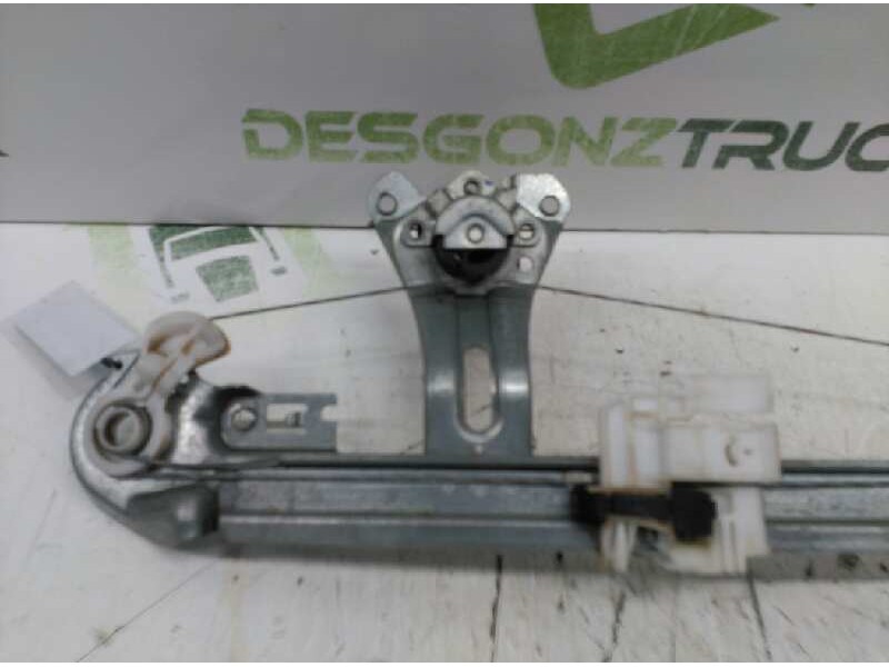 Recambio de elevalunas trasero izquierdo para peugeot 206 sw x-line refri referencia OEM IAM 922351  