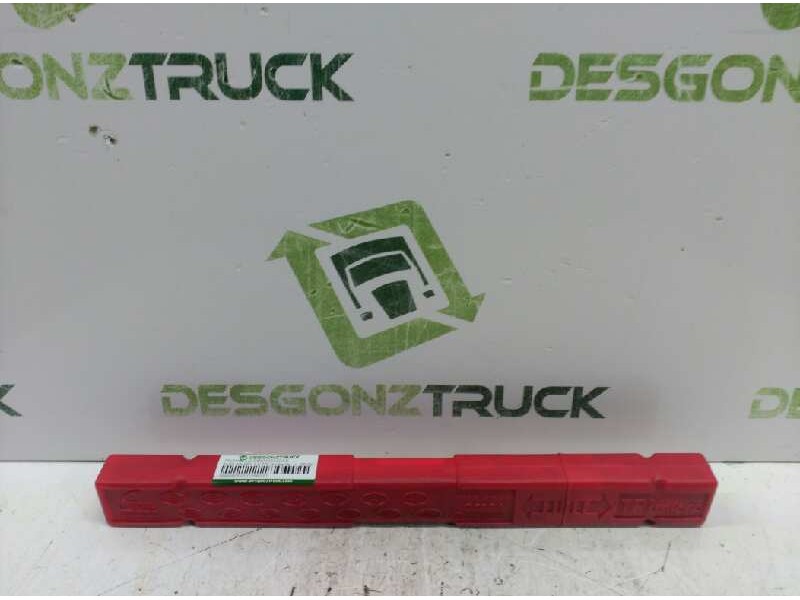 Recambio de triangulo emergencias para audi a3 (8p) 1.9 tdi ambiente referencia OEM IAM   