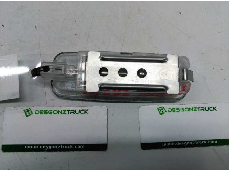 Recambio de luz interior para audi a3 (8p) 1.9 tdi ambiente referencia OEM IAM 4D0947105A PARASOL 