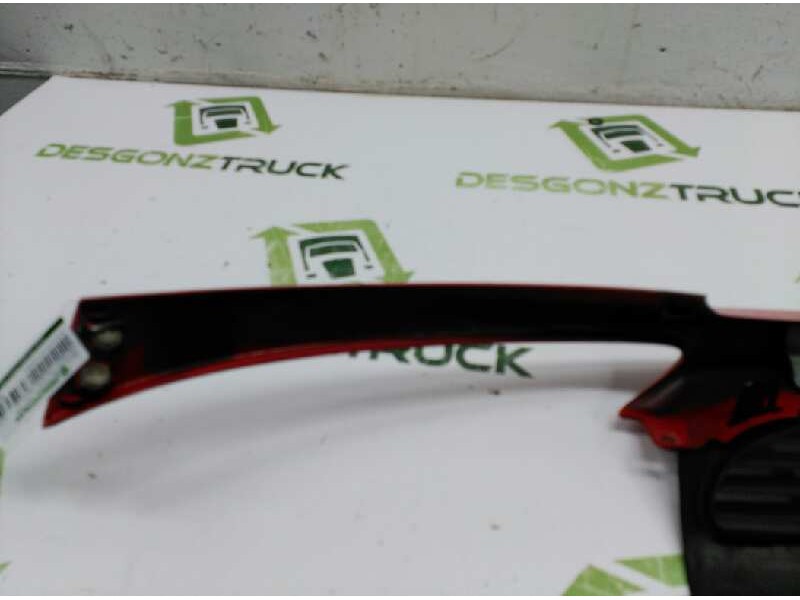 Recambio de rejilla delantera central para peugeot 206 berlina x-line referencia OEM IAM 9628691277 9628691277 