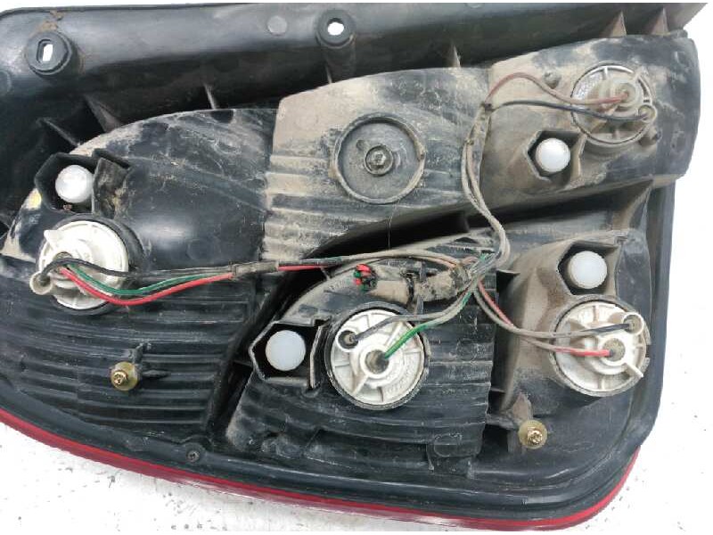 Recambio de piloto trasero derecho para kia carens 1.8 16v ex monovolumen referencia OEM IAM   