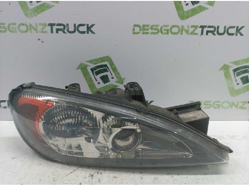 Recambio de faro derecho para nissan primera berlina (p11) 1.6 16v cat referencia OEM IAM 89003045  