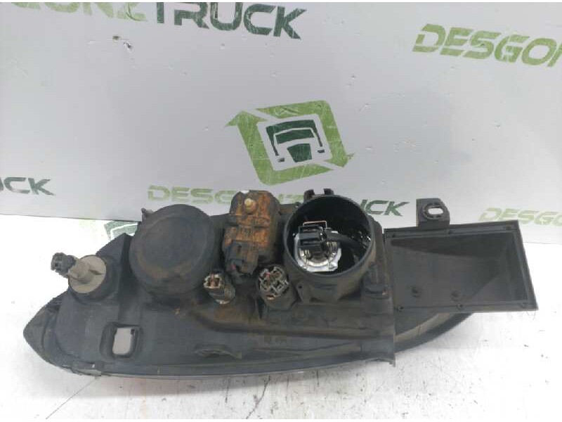 Recambio de faro derecho para nissan primera berlina (p11) 1.6 16v cat referencia OEM IAM 89003045  