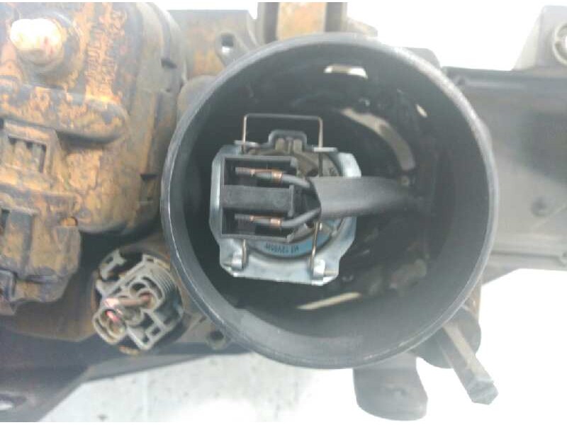 Recambio de faro derecho para nissan primera berlina (p11) 1.6 16v cat referencia OEM IAM 89003045  