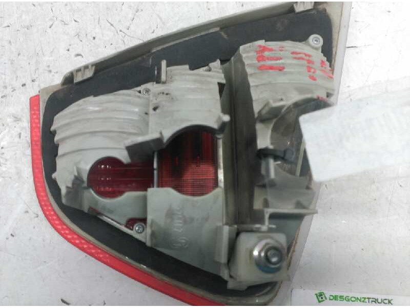 Recambio de piloto trasero derecho para bmw serie 3 berlina (e90) 318i referencia OEM IAM 6937460 INTERIOR 