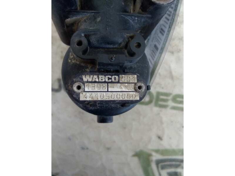 Recambio de valvula aire para daf trucks 85 far 85.330 (329cv) referencia OEM IAM 4410500060 1398 WABCO