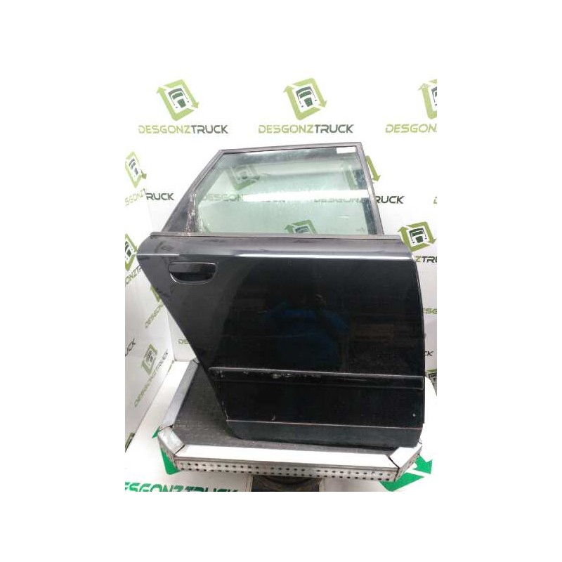 Recambio de puerta trasera derecha para audi a4 berlina (8e) 2.5 v6 24v tdi referencia OEM IAM  RANCHERA 
