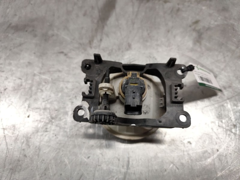 Recambio de faro antiniebla derecho para peugeot 3008 i monospace (0u_) 2.0 hdi referencia OEM IAM   