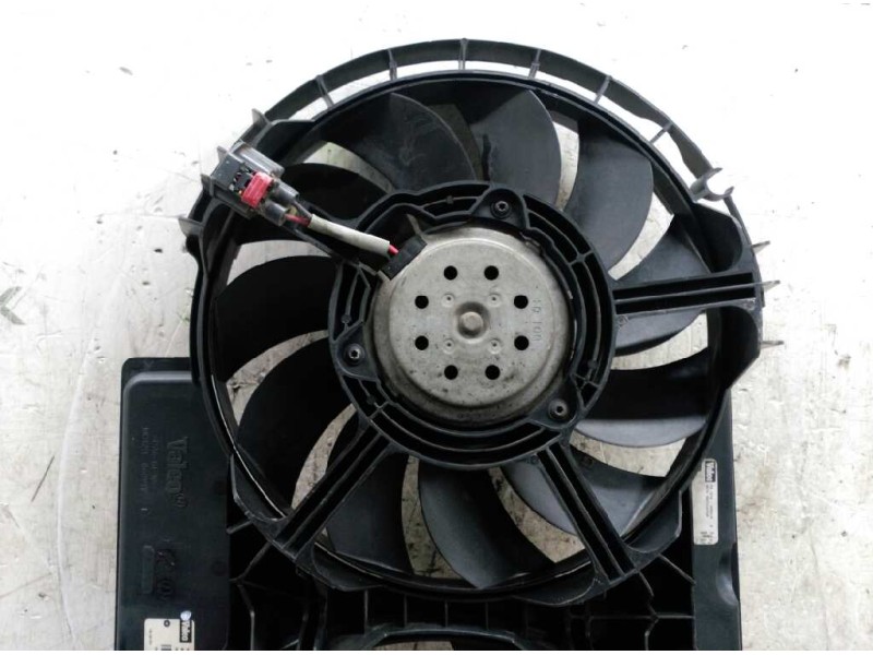 Recambio de electroventilador para chrysler voyager (rg) 2.5 crd grand voyager limited referencia OEM IAM 868501E  