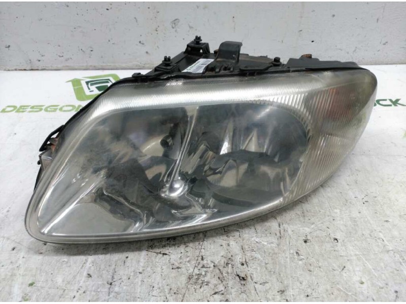 Recambio de faro izquierdo para chrysler voyager (rg) 2.5 crd grand voyager limited referencia OEM IAM 04857703AB  