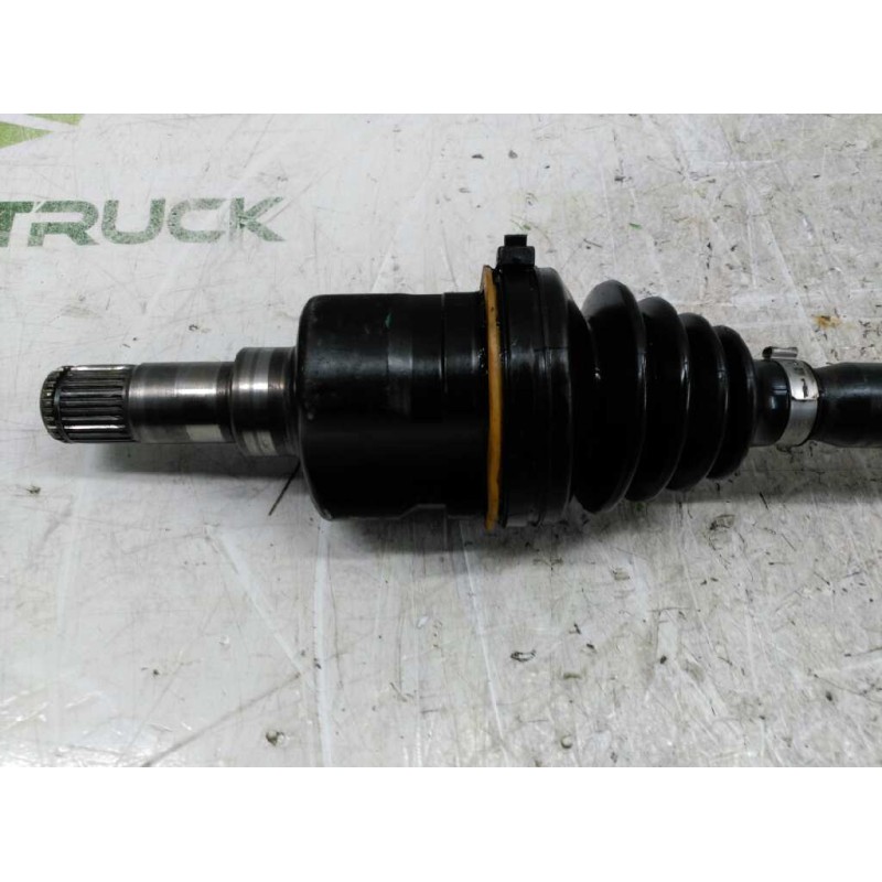 Recambio de transmision delantera izquierda para chrysler voyager (rg) 2.5 crd grand voyager limited referencia OEM IAM RX641883