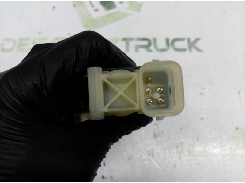 Recambio de cerradura puerta delantera izquierda para opel astra f berlina básico referencia OEM IAM 24425291  