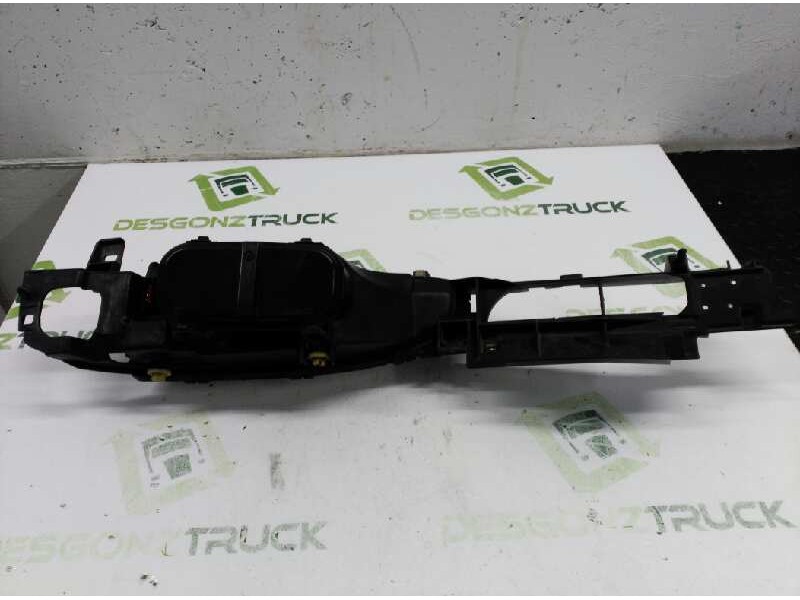 Recambio de faro derecho para ford mondeo berlina/familiar (fd) clx berlina referencia OEM IAM 1116218  