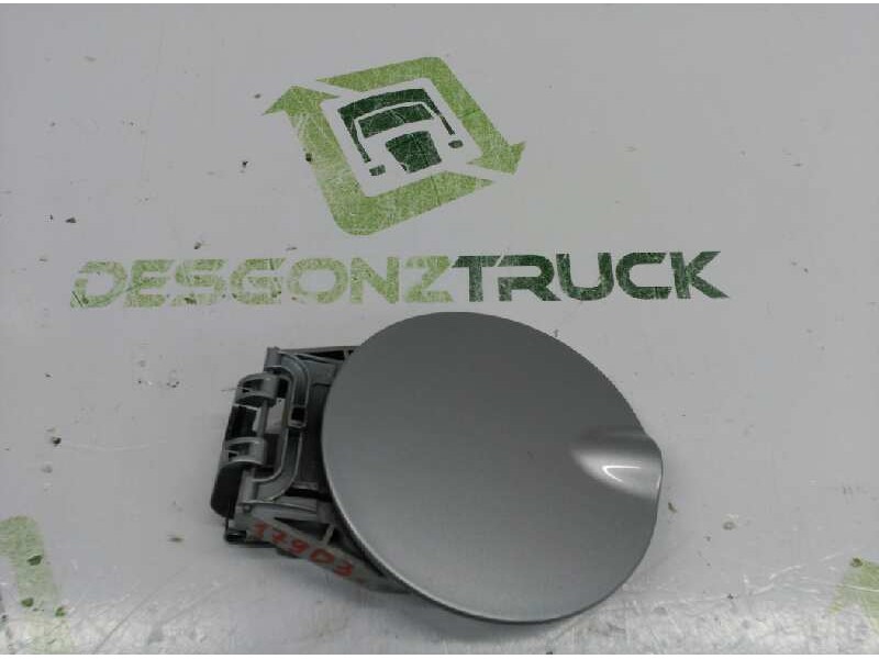 Recambio de tapa exterior combustible para citroen c3 1.4 hdi exclusive referencia OEM IAM 151796  