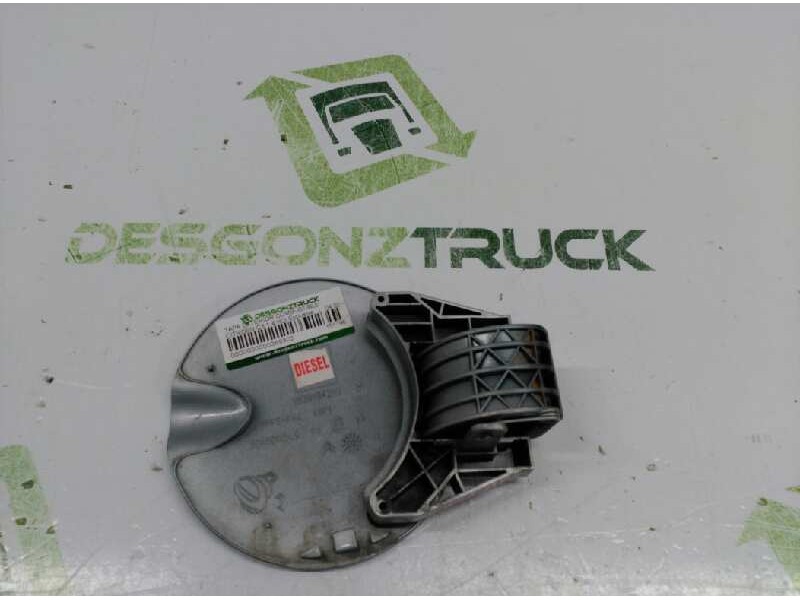 Recambio de tapa exterior combustible para citroen c3 1.4 hdi exclusive referencia OEM IAM 151796  