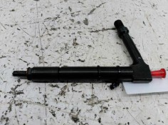 Recambio de inyector para nissan almera tino (v10m) acenta referencia OEM IAM 28930BU100  