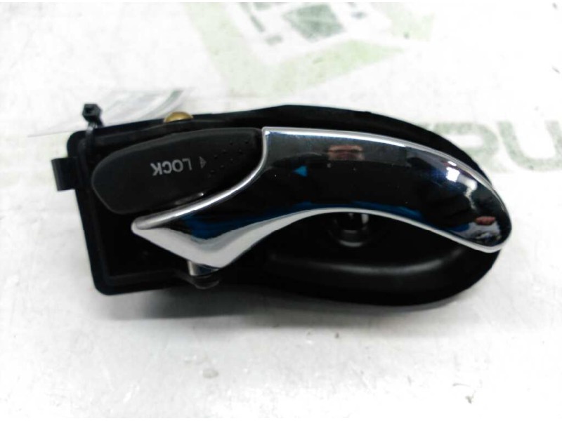 Recambio de maneta interior delantera derecha para ford focus turnier (cak) ghia referencia OEM IAM XS41A22600AK  