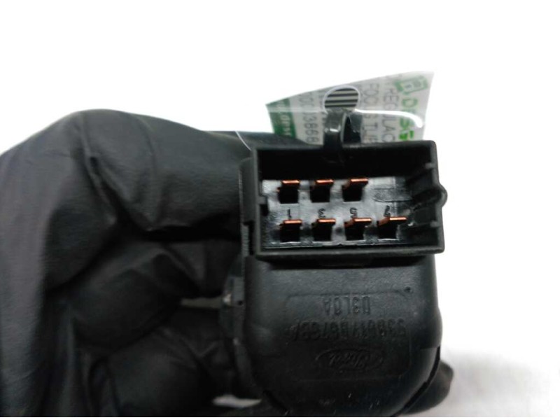 Recambio de boton regulacion retrovisores para ford focus turnier (cak) ghia referencia OEM IAM 93B617B676BA  