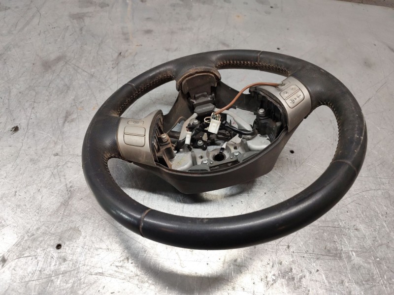 Recambio de volante para toyota corolla (e15) high referencia OEM IAM   