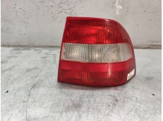 Recambio de piloto trasero derecho para opel vectra b berlina básico (1999) referencia OEM IAM   