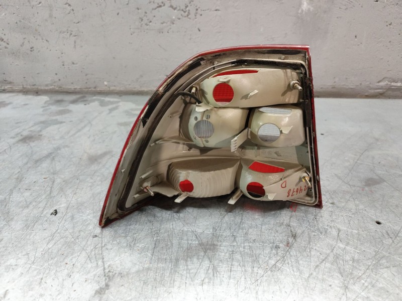 Recambio de piloto trasero derecho para opel vectra b berlina básico (1999) referencia OEM IAM   