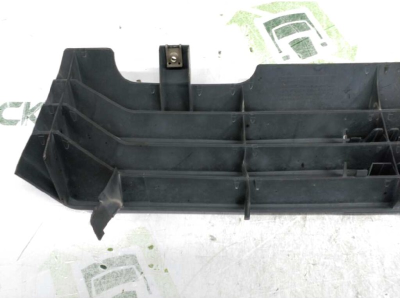 Recambio de rejilla delantera central para citroen c15 d referencia OEM IAM 9612999177  