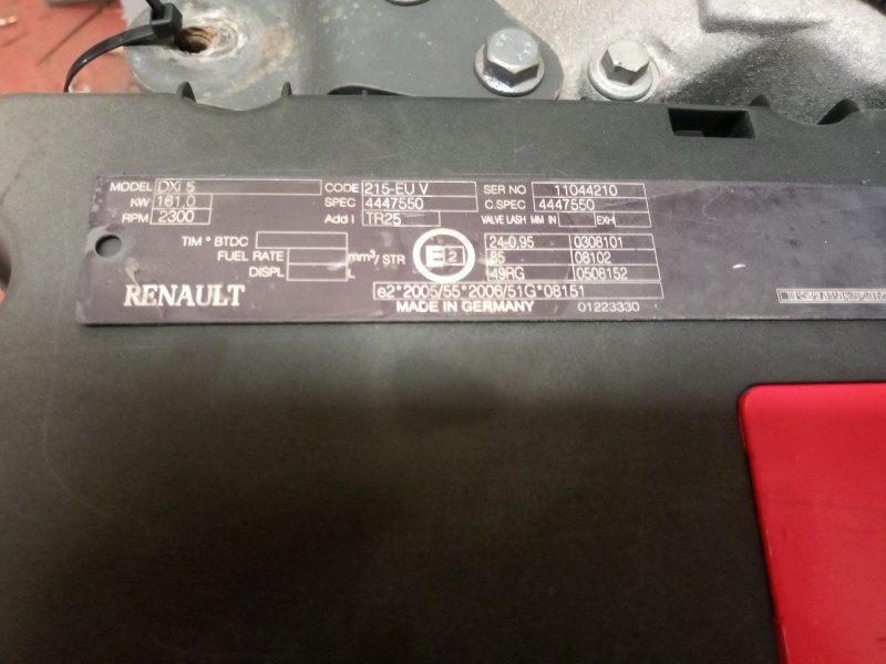 Recambio de motor completo para renault midlum 4.8 diesel referencia OEM IAM DXI5215EUV  11044210