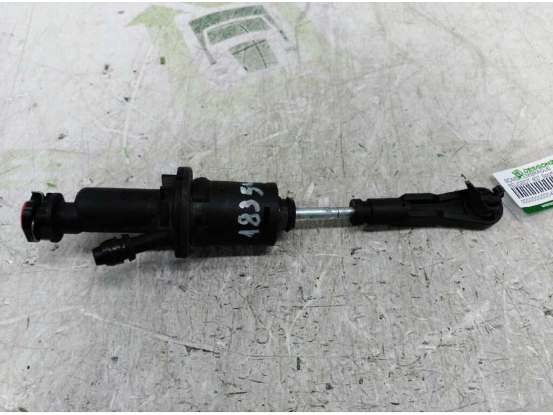 Recambio de bomba embrague para peugeot 407 sport referencia OEM IAM 2182G5  