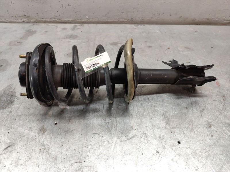 Recambio de amortiguador delantero derecho para nissan almera tino (v10) 2.2 dci referencia OEM IAM   