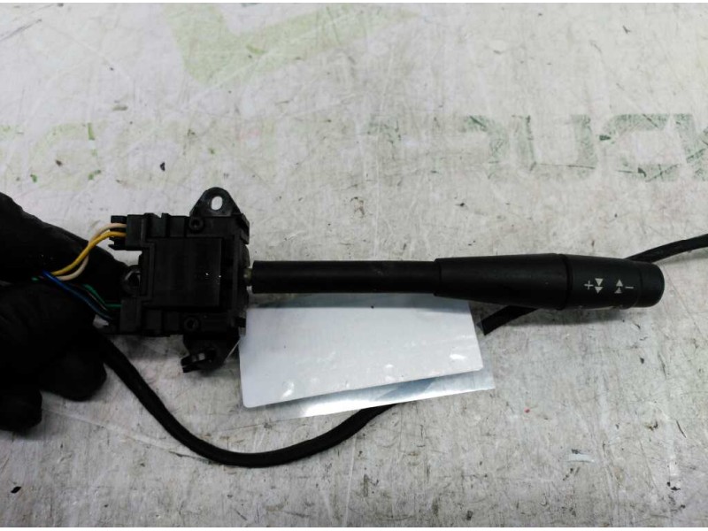 Recambio de mando radio para peugeot 206 berlina xr referencia OEM IAM   