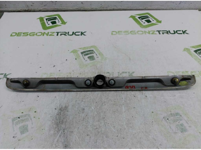 Recambio de asidero porton maletero para opel astra g berlina club referencia OEM IAM 93240976  