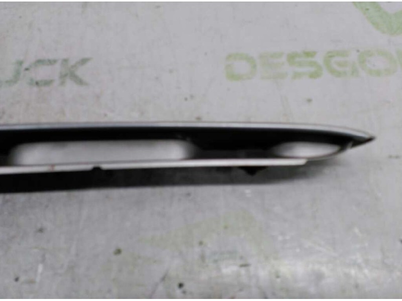 Recambio de asidero porton maletero para opel astra g berlina club referencia OEM IAM 93240976  