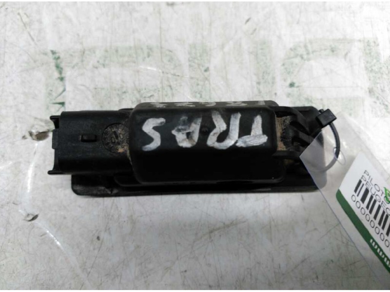 Recambio de piloto matricula para peugeot 406 berlina (s1/s2) sr referencia OEM IAM 2KA008224 634087 