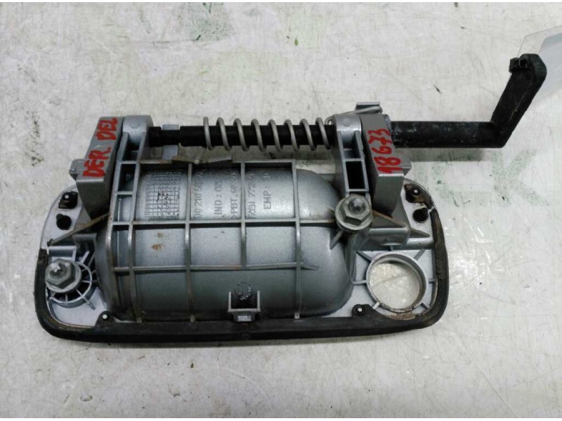 Recambio de maneta exterior delantera derecha para peugeot 406 berlina (s1/s2) sr referencia OEM IAM 9621858777  