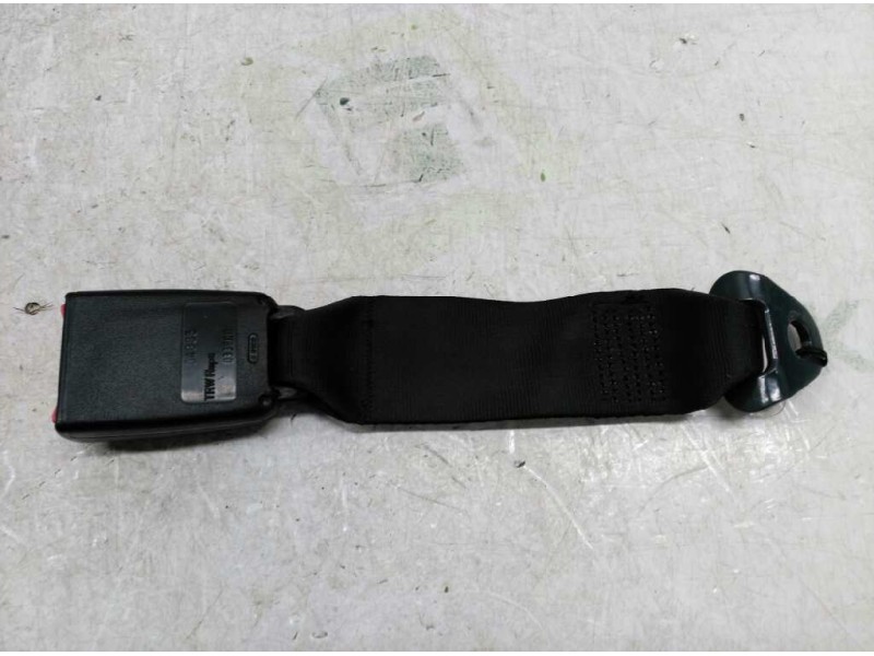 Recambio de enganche de cinturon trasero central para peugeot 406 berlina (s1/s2) sr referencia OEM IAM   