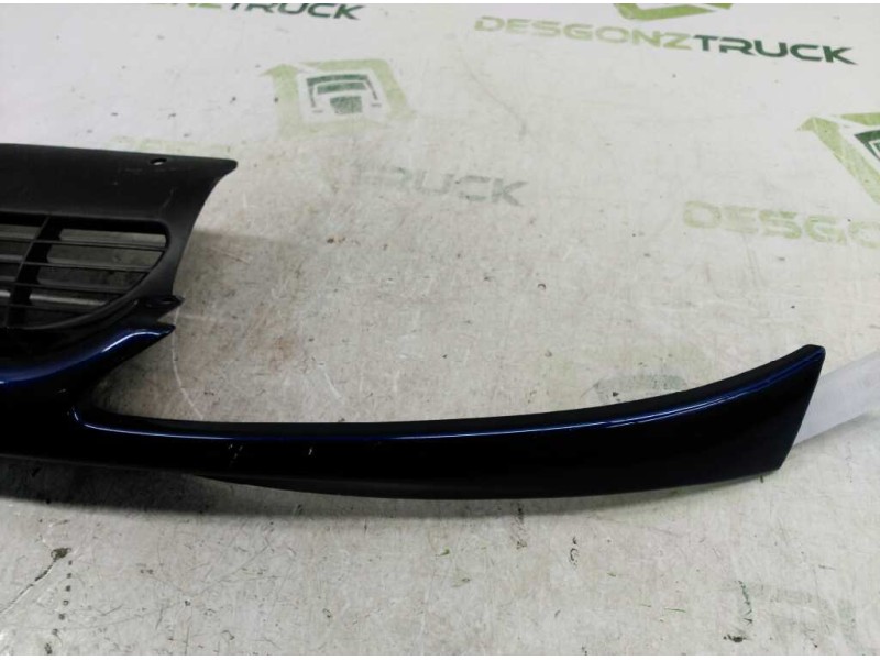 Recambio de rejilla delantera central para peugeot 206 4-trg. xr referencia OEM IAM 9628934280  