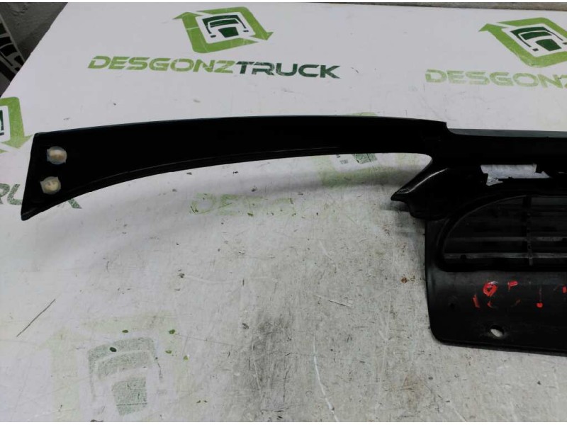 Recambio de rejilla delantera central para peugeot 206 4-trg. xr referencia OEM IAM 9628934280  
