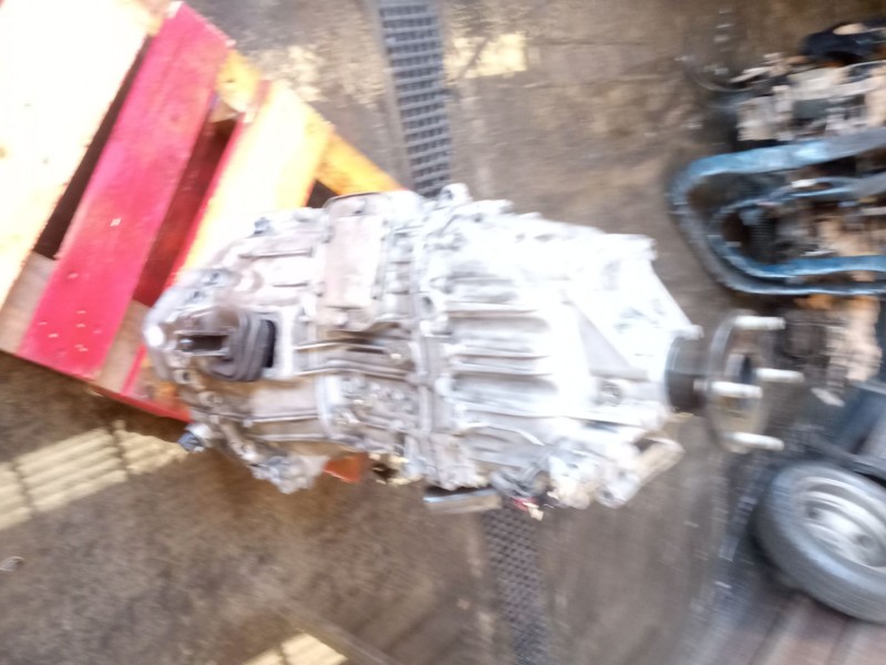 Recambio de caja cambios para renault maxity referencia OEM IAM 6S380V 32010LC11A 1323065035