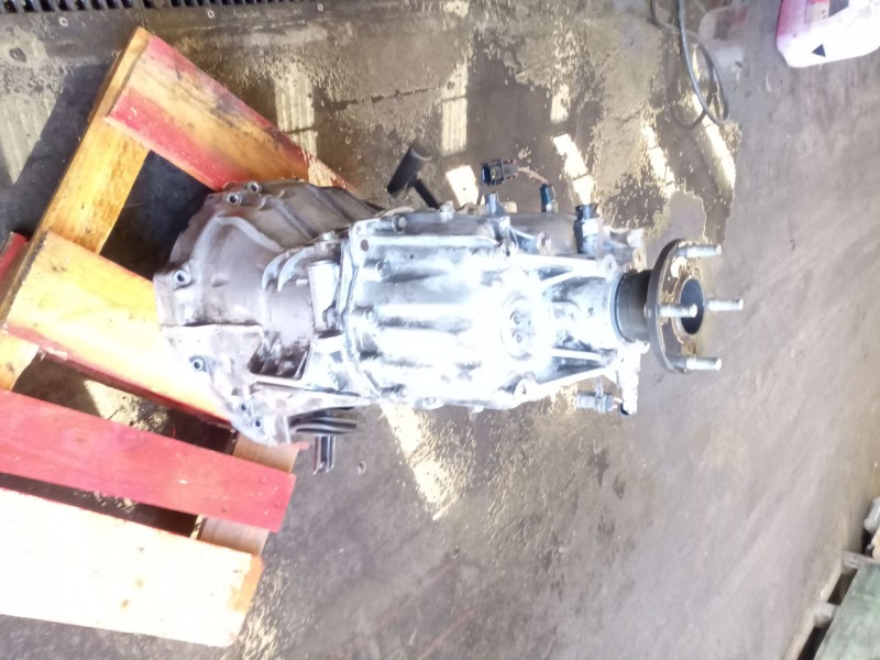 Recambio de caja cambios para renault maxity referencia OEM IAM 6S380V 32010LC11A 1323065035