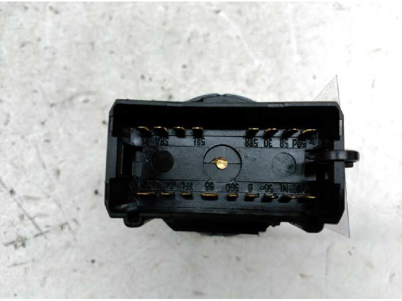 Recambio de mando luces para skoda octavia berlina (1u2) 1.9 tdi glx referencia OEM IAM 3B0941531A  