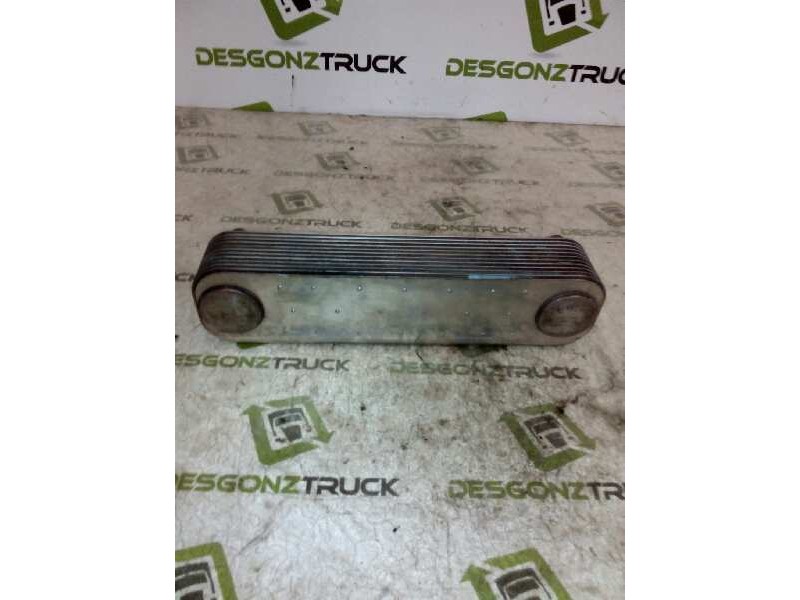Recambio de enfriador aceite motor para iveco trucks stralis as 190s48 referencia OEM IAM 1353143 98498467 